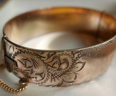 Antique Solid 1/20 9ct R.g. Rolled Gold Bangle With Safety Chain 50,4g
