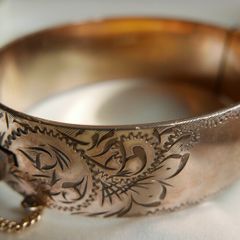 Antique Solid 1/20 9ct R.g. Rolled Gold Bangle With Safety Chain 50,4g