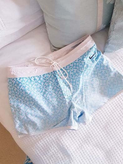 Nike Shorts - Size 6