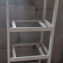 Wooden white shelf rack ( no baskets incl)