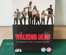 The Walking Dead  Seasons 1 & 2 DVD Box Set