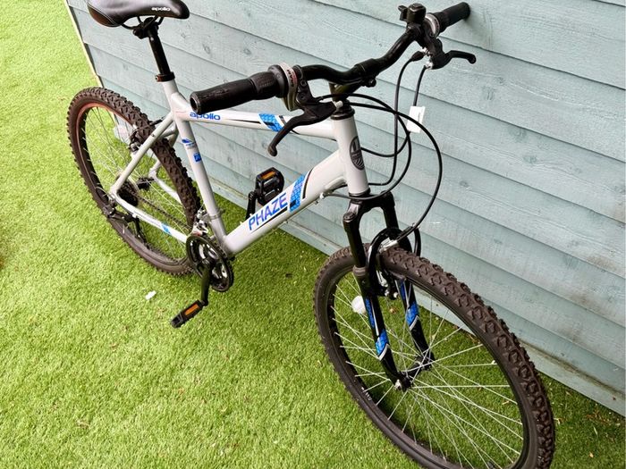Apollo Phaze Mens Mountain Bike - Silver