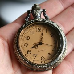 Vintage Smooth Quartz Pocket Watch
