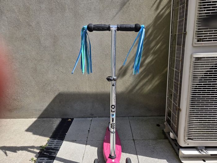 3 maxi micro scooters