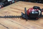 Hedge trimmer mountfield