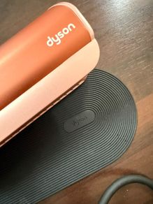 Dyson Airstrait wet-to-dry hair straightener