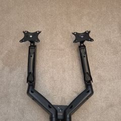 Double Monitor Arm