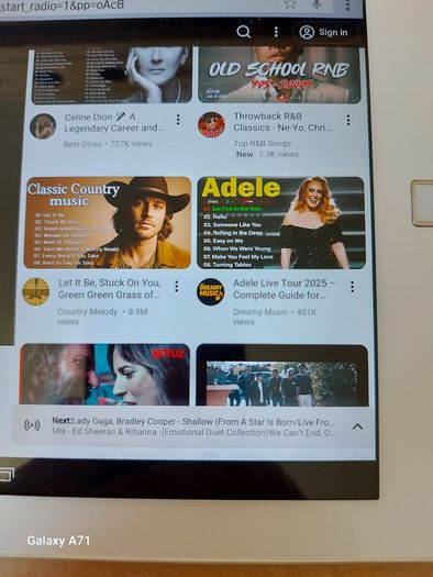 ARROWS 10.1 inch Tablet, Model FJT21, 64GB, in excellent condition, great for youtube and watching movies