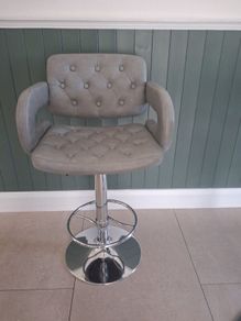 Island Stools