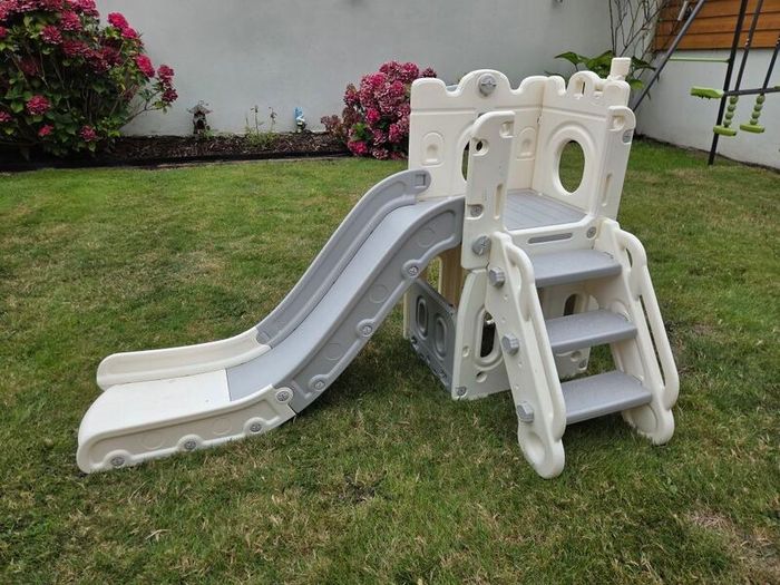 Kids playhouse