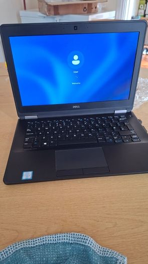 Dell Latitude E7270 | Intel i7 | 16GB RAM | 256GB SSD | Win 11 Pro + FREE Logitech Mouse