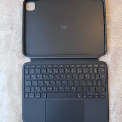 Logitech Combo Touch for iPad Pro 11-inch