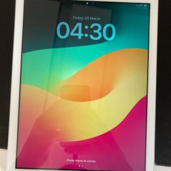 iPad 6th Generation 128gb