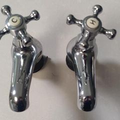 Bath taps