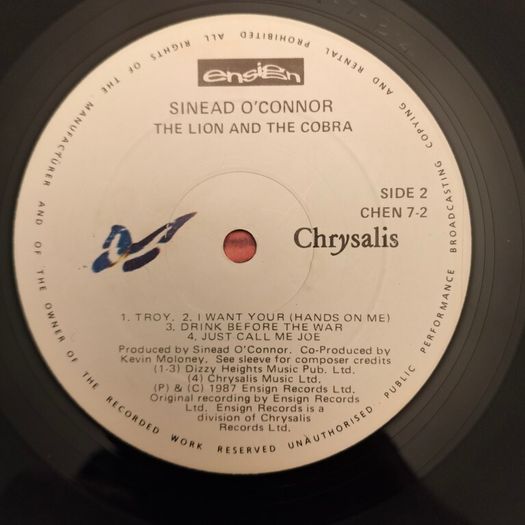 Sinead O'Connor- The Lion and the Cobra (Irish pressing)