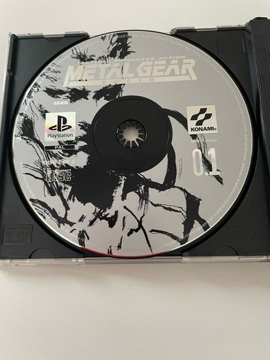 PlayStation 1 PS1 Metal Gear Solid  Special Missions PAL Europe 3 Discs 2 Manuals Complete