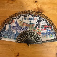 Hand fan
