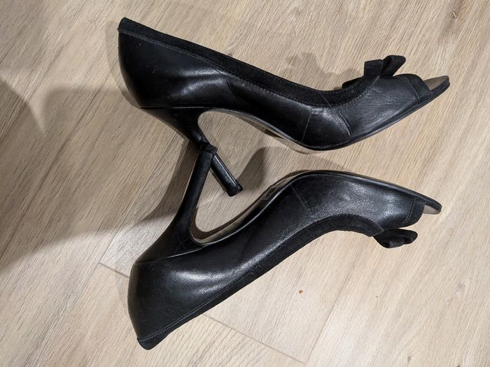 Footwear 37/4