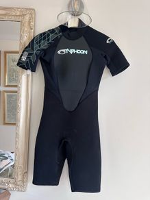 Typhoon women's wet suit worn once