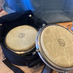 Pearl Travel Congas