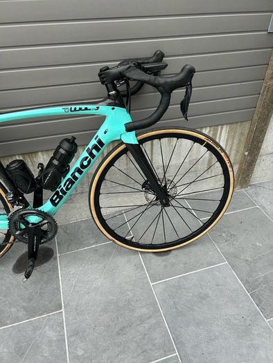 Bianchi Oltre XR3 Road Bike