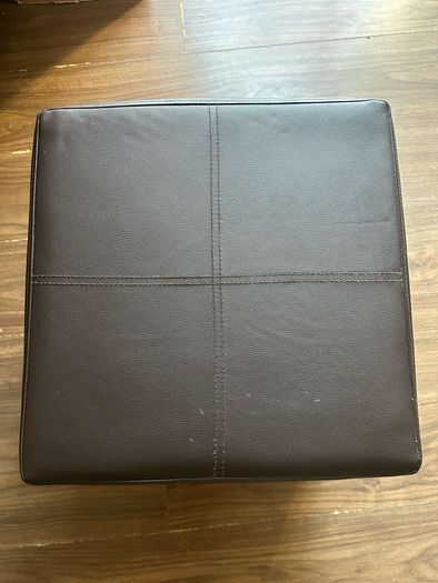 Ottoman 40 x 49