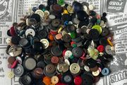 Lot of Buttons around 700 in Total