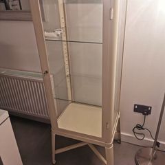Fabrikor IKEA cabinet