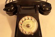 French PTT U43 Bakalite Telephone