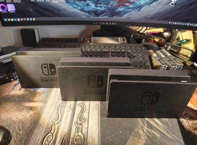 Nintendo Switch Docks