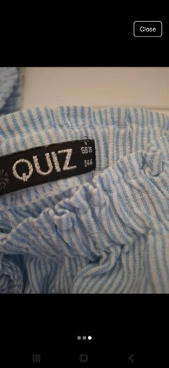 Quiz size 16 blouse.