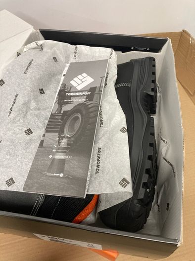 Safety Boots Size 44 Brand New