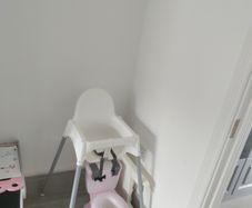 High chair Free