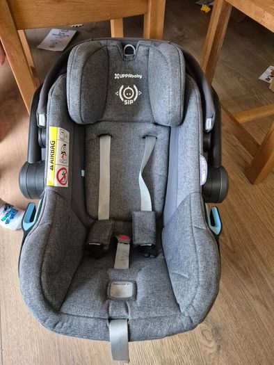 Uppa baby Baby car seat