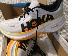 HOKA Runners