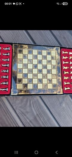 Manopoulos Greek Roman Period metal chess set
