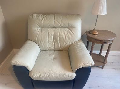 Arm chair