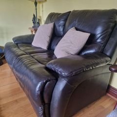 3 & 2 suite of Furniture