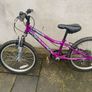 child's 6 speed bike in great condition Image 5