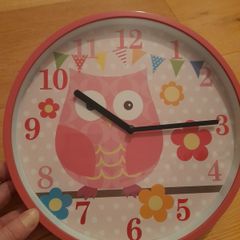 Girl's clock, brand new