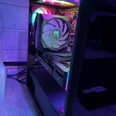 Gigabyte AORUS C300 Glass, a mid-tower
