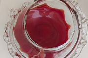 Decorative glass bowl