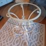 round side table Image 3