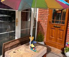 sand & water table