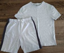 M&S T-shirt & shorts set, size 10+