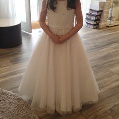 Communion dress