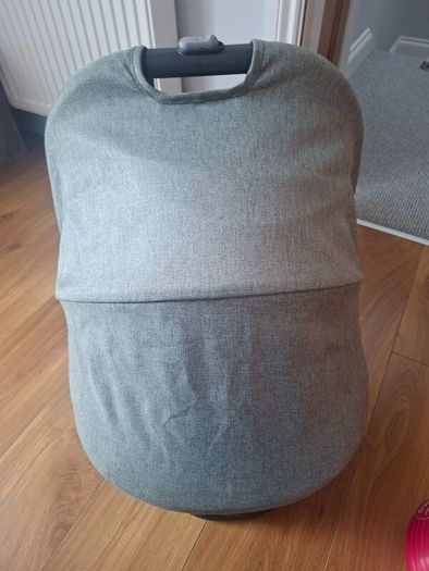 Uppa baby Bassinet sage green