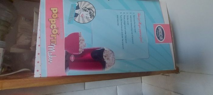 Popcorn maker