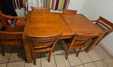 Beautiful Very Solid 5Ft Kitchen Dining Table - Can Deliver