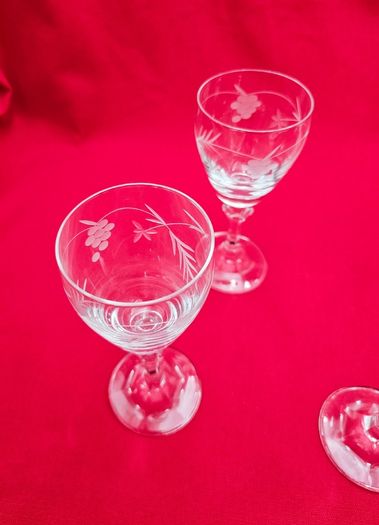 Vintage Duiske Handcut Crystal sherry/liquor stemmed glasses